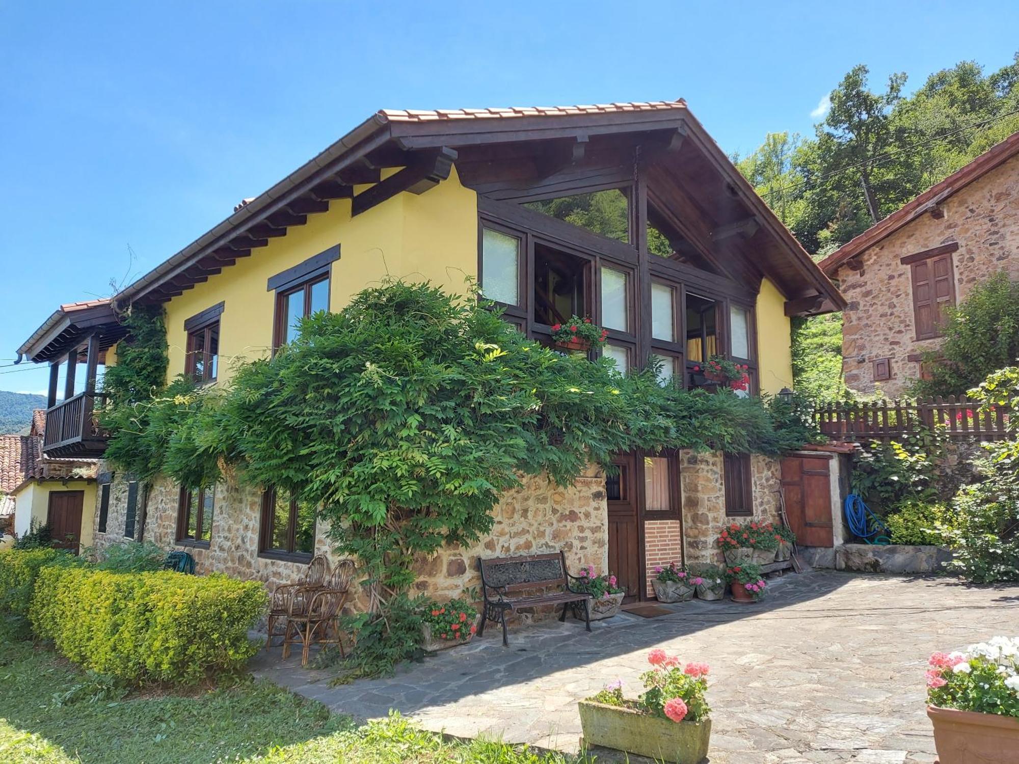 Apartamentos Rurales Los Picos De Redo Camaleño Kültér fotó