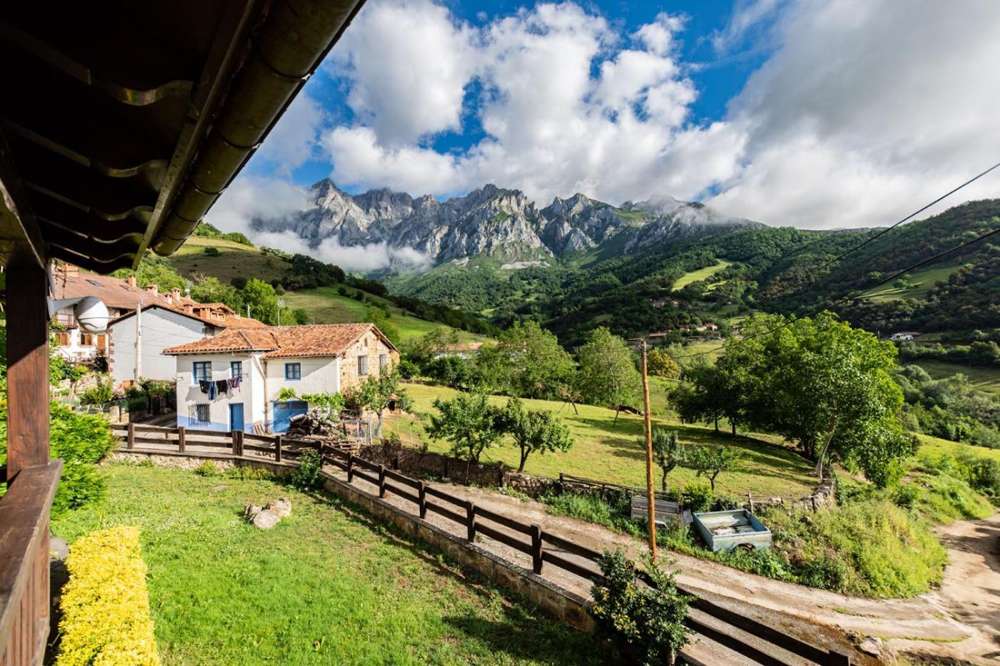 Apartamentos Rurales Los Picos De Redo Camaleño Kültér fotó