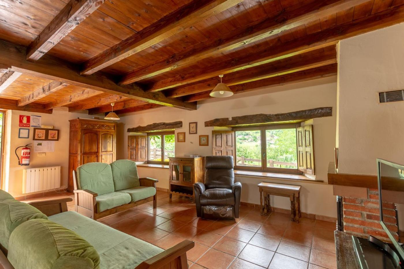 Apartamentos Rurales Los Picos De Redo Camaleño Kültér fotó