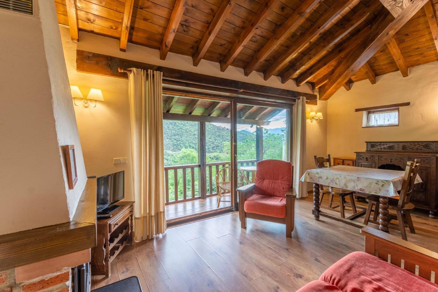 Apartamentos Rurales Los Picos De Redo Camaleño Kültér fotó