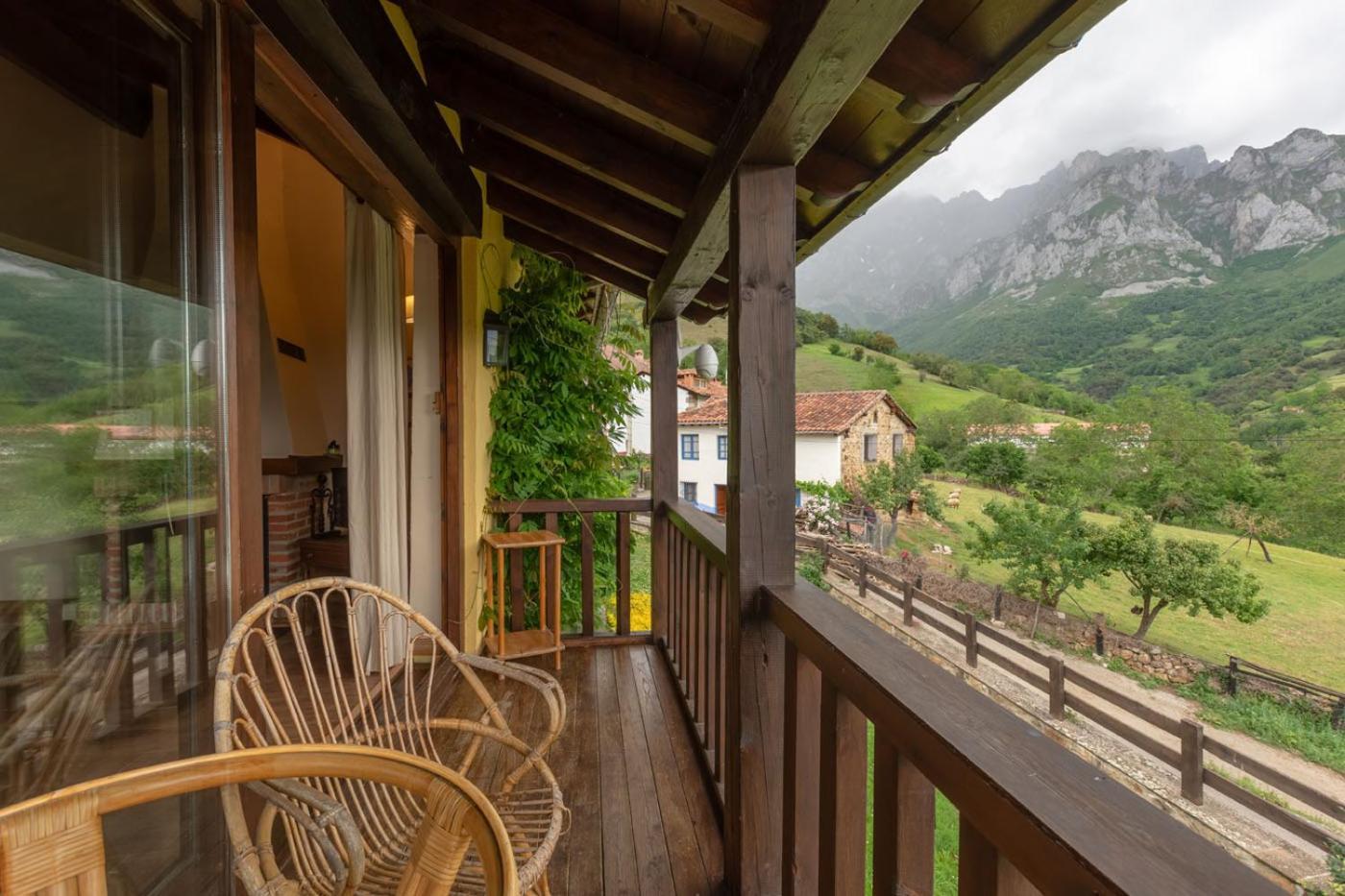 Apartamentos Rurales Los Picos De Redo Camaleño Kültér fotó