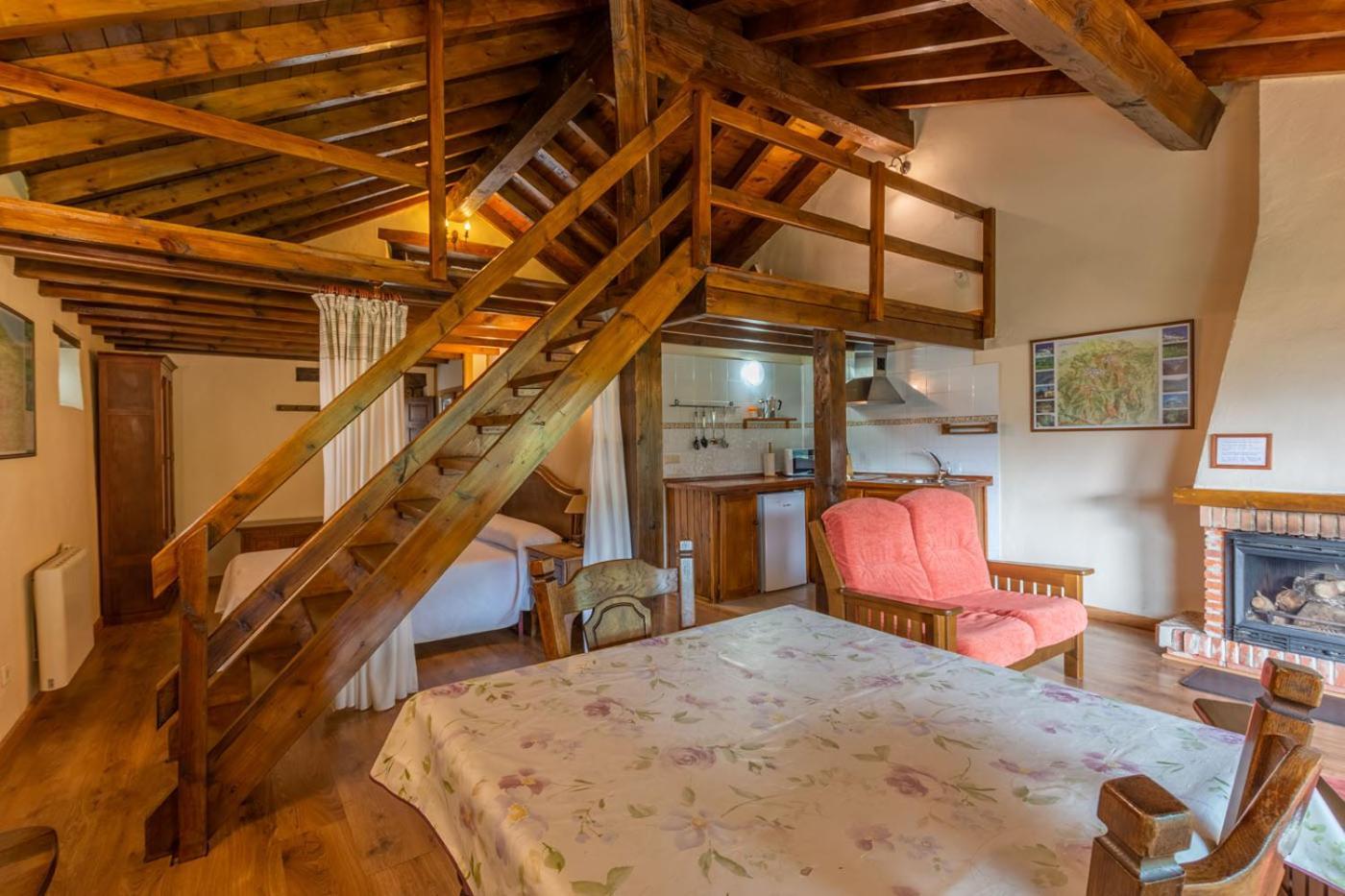 Apartamentos Rurales Los Picos De Redo Camaleño Kültér fotó