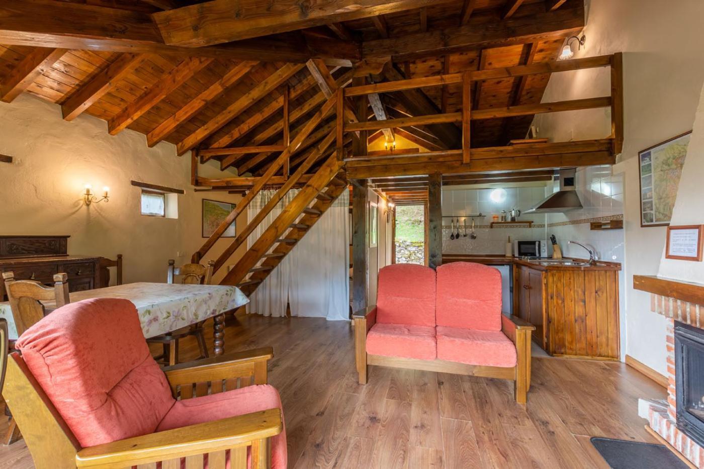 Apartamentos Rurales Los Picos De Redo Camaleño Kültér fotó